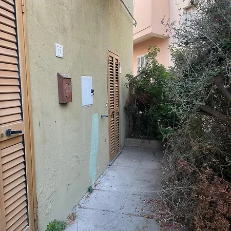 In Historic Center Sole Appartement